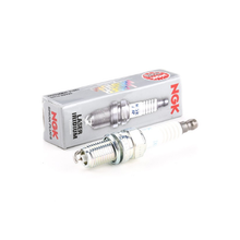 Kit Tagliando Completo Alfa Romeo Giulietta 1.4 TJET — Selenia K Pure Energy 5W40 3L + 3 Filtri + 4 Candele NGK