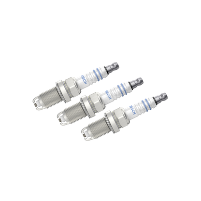 Kit Tagliando ( 4 Litri Olio + Filtro Olio ) + 3 Candele Accensione Bosch | Volkswagen T-Cross 1.0 Benzina