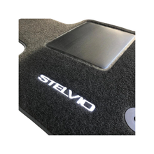 Tappetini in Moquette con Logo – Compatibili con Alfa Romeo Stelvio