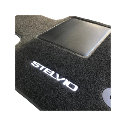 Tappetini in Moquette con Logo – Compatibili con Alfa Romeo Stelvio