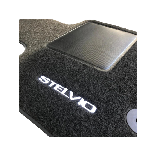 Tappetini in Moquette con Logo – Compatibili con Alfa Romeo Stelvio