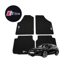 Kit 4 tappetini in moquette con cuciture rosse per Audi A3 S line